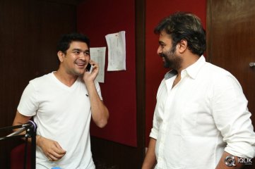 Rowdy Fellow Movie Team at Red FM